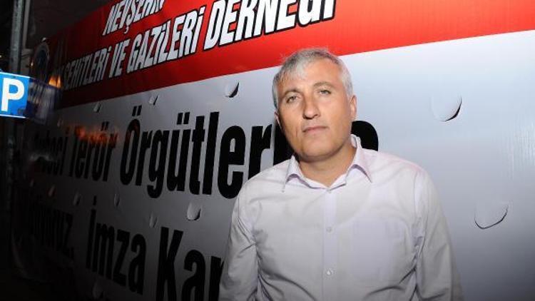 Nevşehirde Demokrasi nöbetine binlerce kişi katıldı