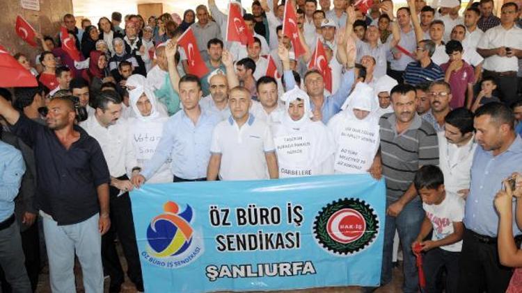 Şanlıurfa’da darbe girişimine kefenli tepki