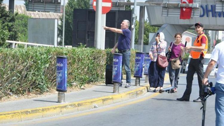 Atatürk Havalimanı yetkilileri: Uçuşu kaçırmamak için toplu taşıma araçlarını kullanın