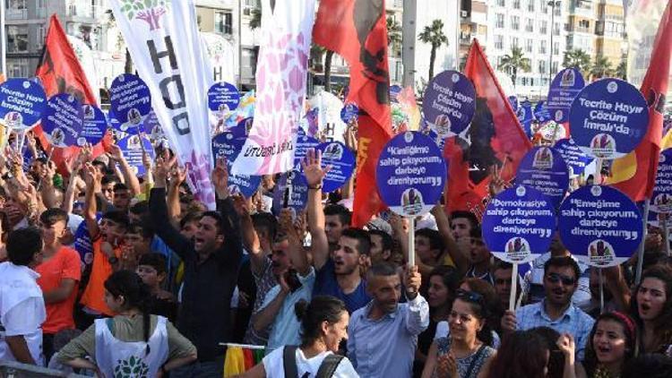 HDP’den İzmir’de darbeye karşı miting