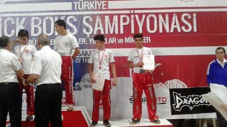 Kick Boks Türkiye 3ncüsü Ağrıdan