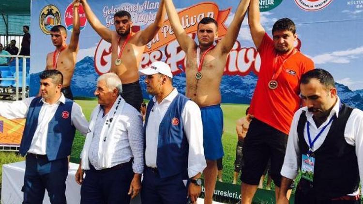 Aksu Belediyespor madalyaya doymuyor