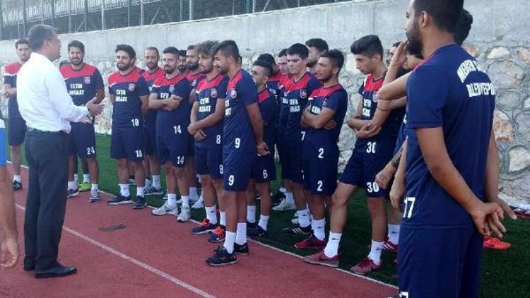 Medcem Silifke Belediyespor antrenmanlara başladı