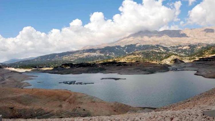 Çayboğazı Barajında su seviyesi düştü