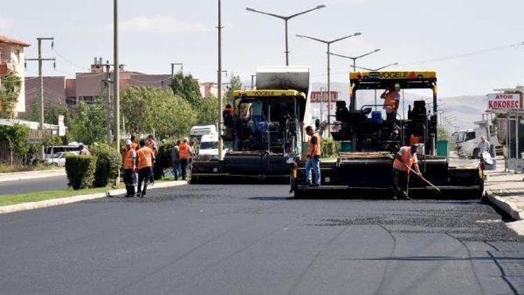 Afyonkarahisar- Ankara yoluna modifiye asfalt