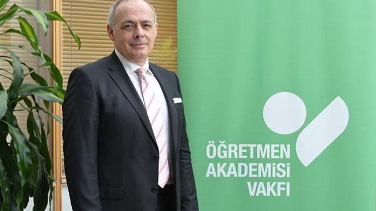 ‘Fark Yaratan Öğretmen’e uluslararası ödül