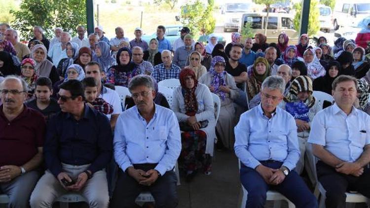 17 Ağustos depreminde ölenler için dualar okundu