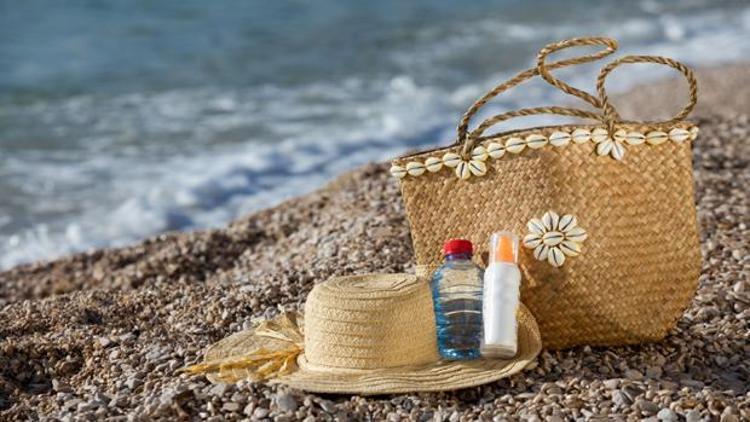 Plaj çantanızda olması gereken 5 bakım ürünü
