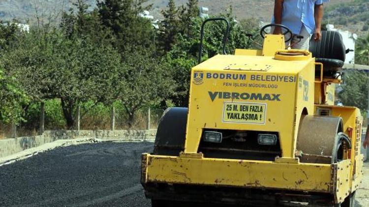 Bodrumda sıcak asfalt çalışmaları sürüyor