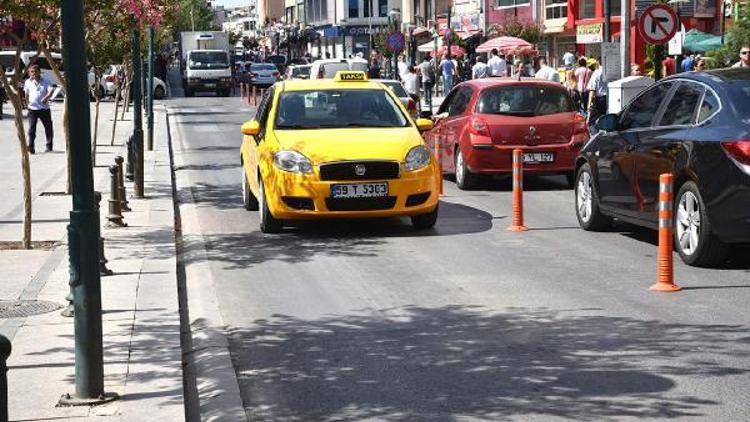 Omurtak Caddesi çift yönlü olarak Araç trafiğine açıldı