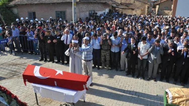 Şehit polis Elvan Özbayın babası: 2 torunumu da polis yapacağım (2)