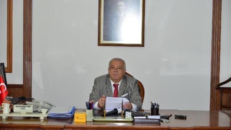 Vali Şentürk: “Kırşehir’deki öğrencilerle ve eğitimle gurur duyuyorum”