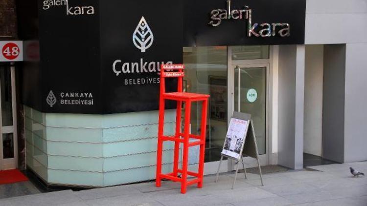 Galeri Kara yeni sezon Bize Aşk Lazım diyerek başlıyor