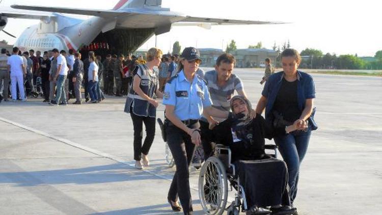 Adıyamanda kazada yaralanan polis, şehit oldu (4)