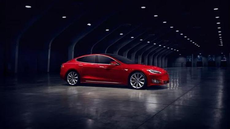 Tesladan yeni araba bataryası