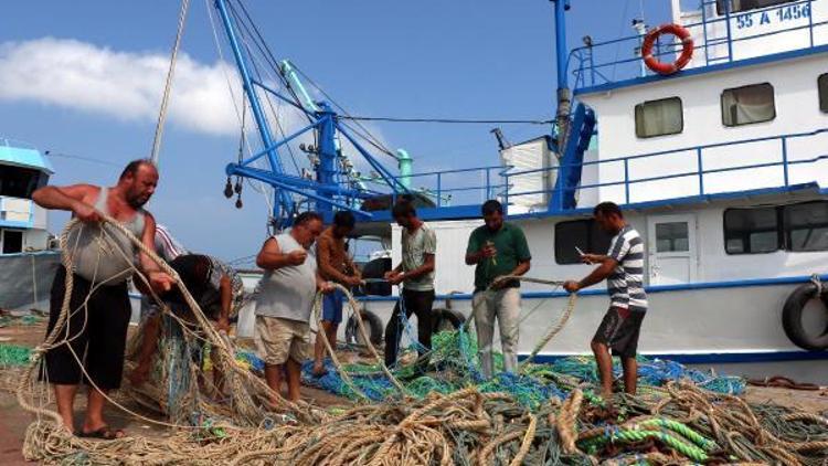 Balıkçılar yasağın kalkacağı 1 Eylülü bekliyor