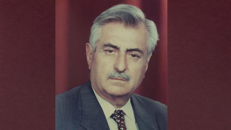 Şair, hukukçu, eski milletvekili Özdemir hayatını kaybetti