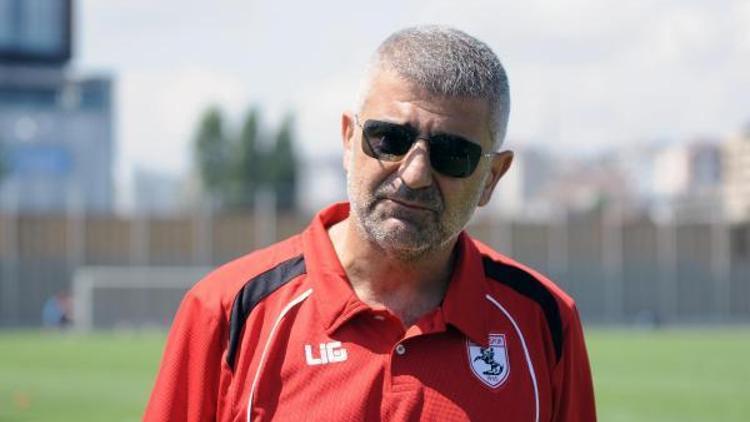 Samsunspor Sportif Direktörü Zeren: Bizim için içeride ve dışarda alınacak her puan önemli