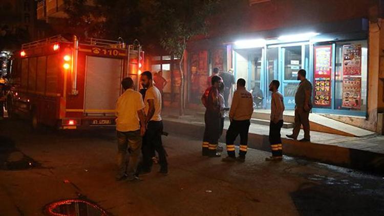 Diyarbakırda markete bombalı saldırı