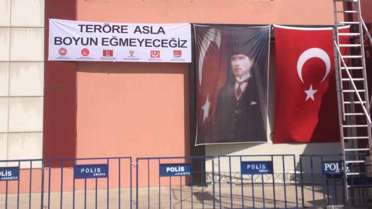 Kılıçdaroğlu için anlamlı  pankart