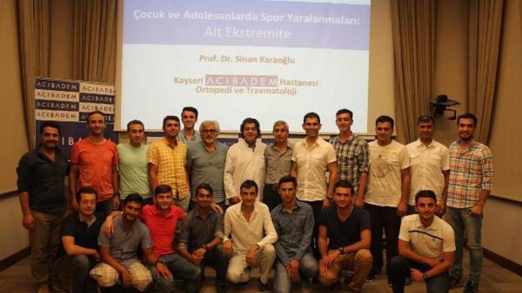 Sporcu ve hakemlere Spor Yaralanmaları semineri