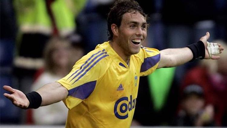 Elmander İsveç 2. Liginde