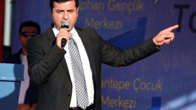 Demirtaş: Kayyumu tanımayın