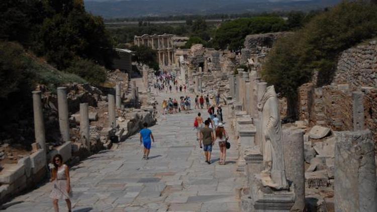 Dışişleri Bakanlığı, Avusturya Arkeoloji Enstitüsünün Efes kazılarını durdurdu