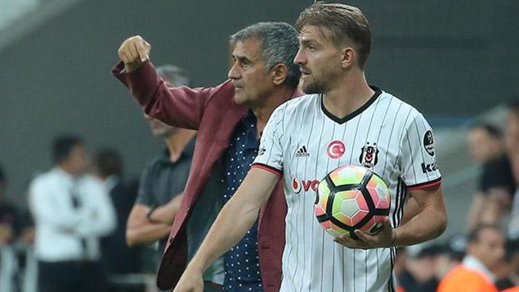 Caner Erkin taraftarın isteğini geri çevirdi