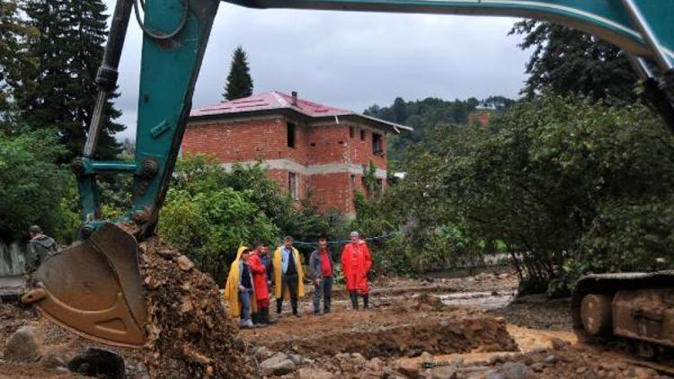 Sel sularında kaybolan  Efecan, 4 gündür aranıyor