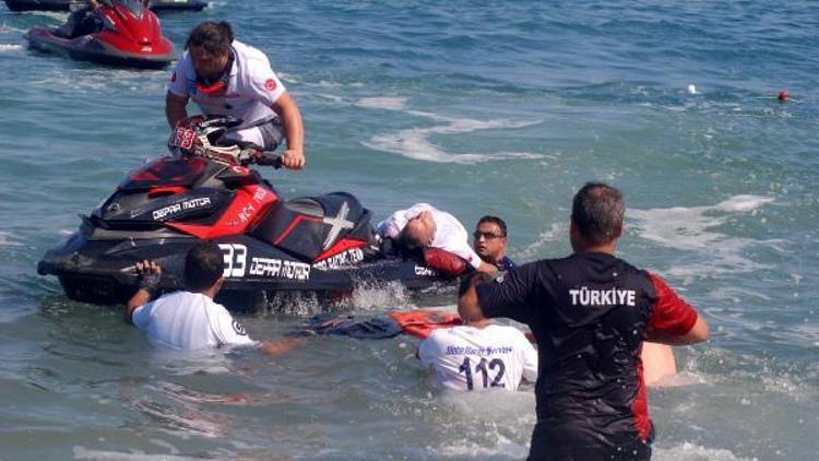 Türkiye Su Jeti ve Flyboard Şampiyonası Akçakocada yapıldı