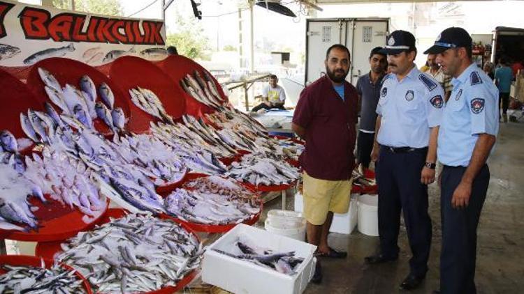 Döşemealtında pazar yerleri denetlendi