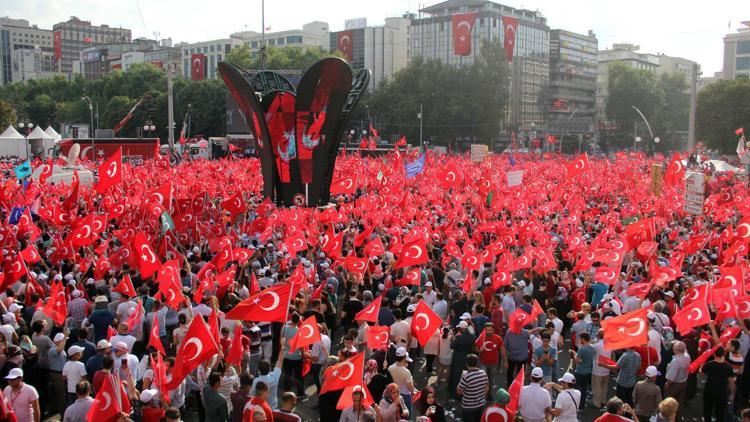 Demokrasi nöbetleri ekonomiyi canlandırdı