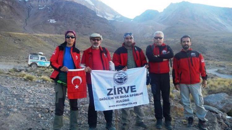 Türk kadın dağcı, İrandaki tırmanışta Türkiyeyi temsil etti