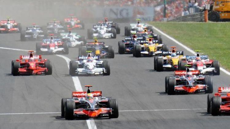 Tarihi anlaşma... Formula 1 satıldı