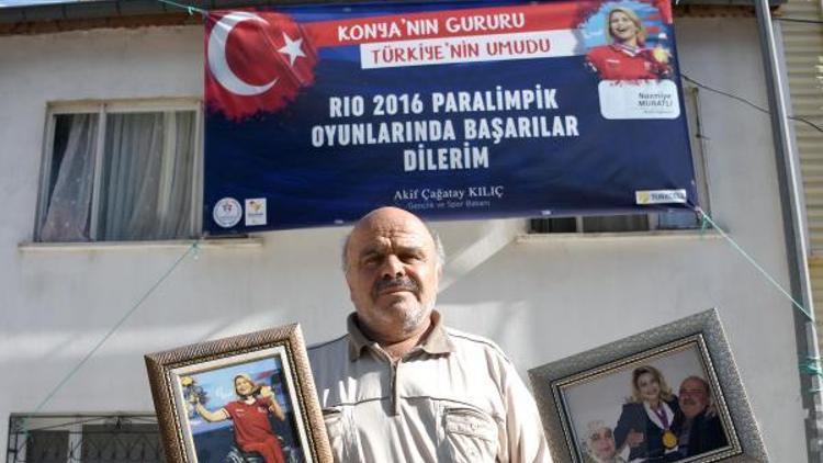 Paralimpik Oyunları’nda dünya rekoru kıran Nazmiye’nin ailesi gururlu
