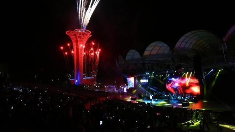 EXPO 2016da Işın Karaca ve Emre Altuğdan müzik ziyafeti