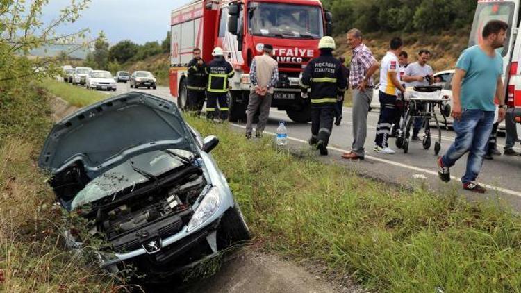 Kurban kesmeye giderken kaza yaptılar: 4 yaralı