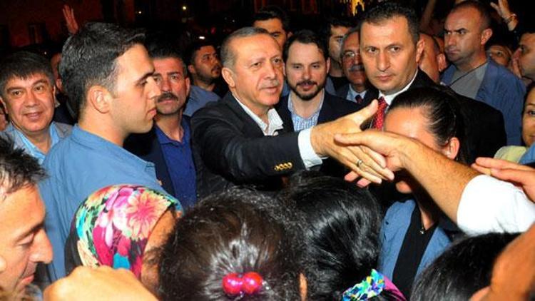 Erdoğan, kaza geçiren Albayrak’ları ziyaret etti