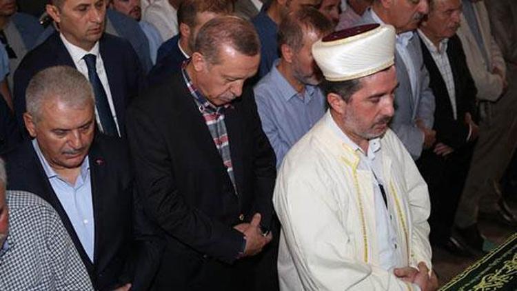 Erdoğan, Ziya İlgenin annesinin cenazesine katıldı