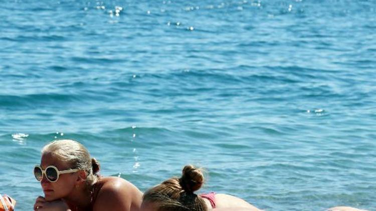 Antalyada piknik alanları ve sahiller dolu