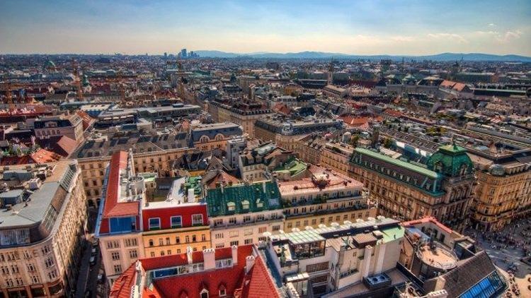 Viyanadaki otel 15 Temmuz programını iptal etti