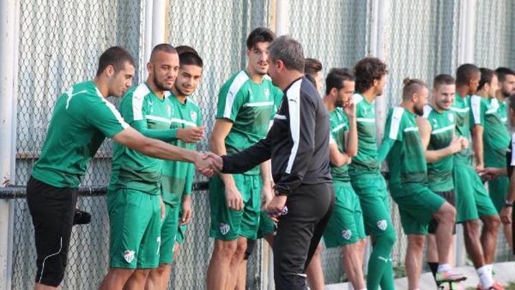 Bursaspor’da kupa ve lig mesaisi başladı