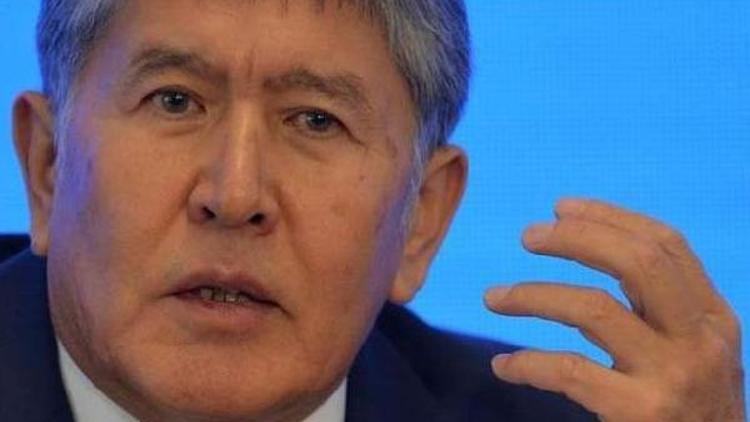 New Yorktaki BMye gidemeyen Atambayev Çeşmede dinleniyor