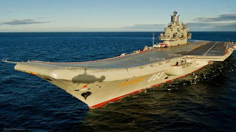 Rusya, Akdenize uçak gemisi gönderiyor