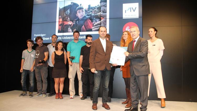 Türk üniversitesine Photokinada prestijli ödül