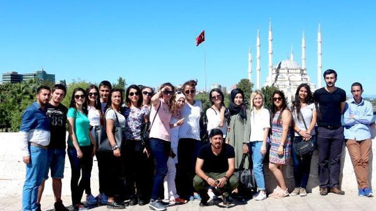 Seyhan Belediyesi, öğrencilere Adanayı tanıttı
