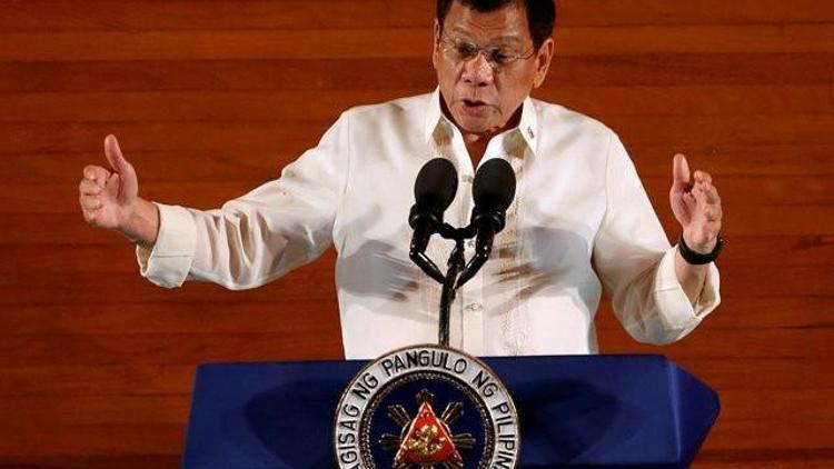 Filipinler başkanı ABD ile ortaklığı sonlandırıyor