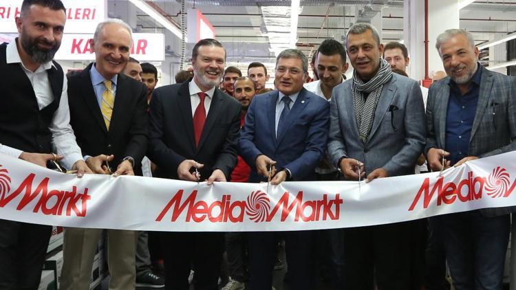 Media Markt yeni mağazasını ViaPort’ta açtı