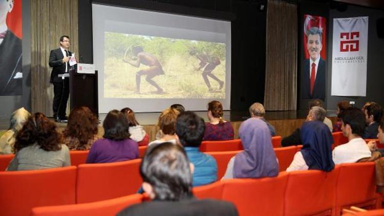 AGÜ’de “Geleceği Bilim İle İnşaa Etmek” konferansı düzenlendi